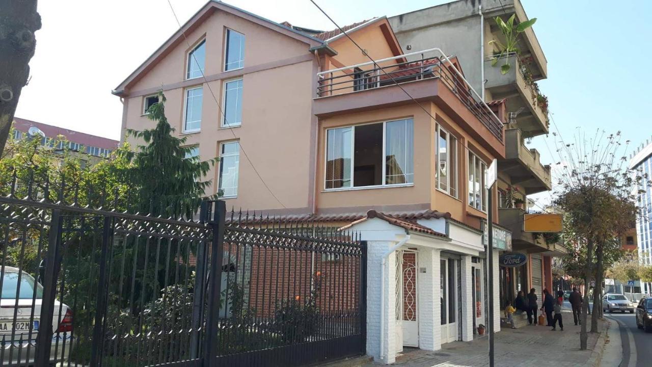 Vila Topciu Pogradec Exterior photo